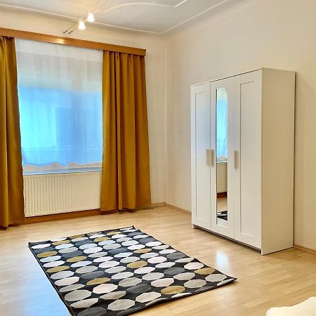Apartment Zum Schlossberg - Top 1 Self Check-In กราซ ภายนอก รูปภาพ