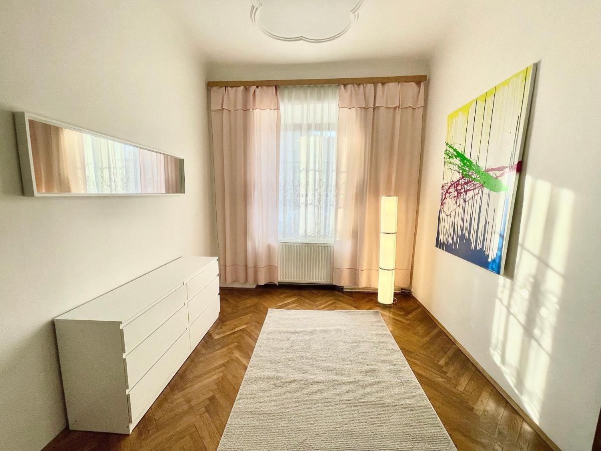 Apartment Zum Schlossberg - Top 1 Self Check-In กราซ ภายนอก รูปภาพ