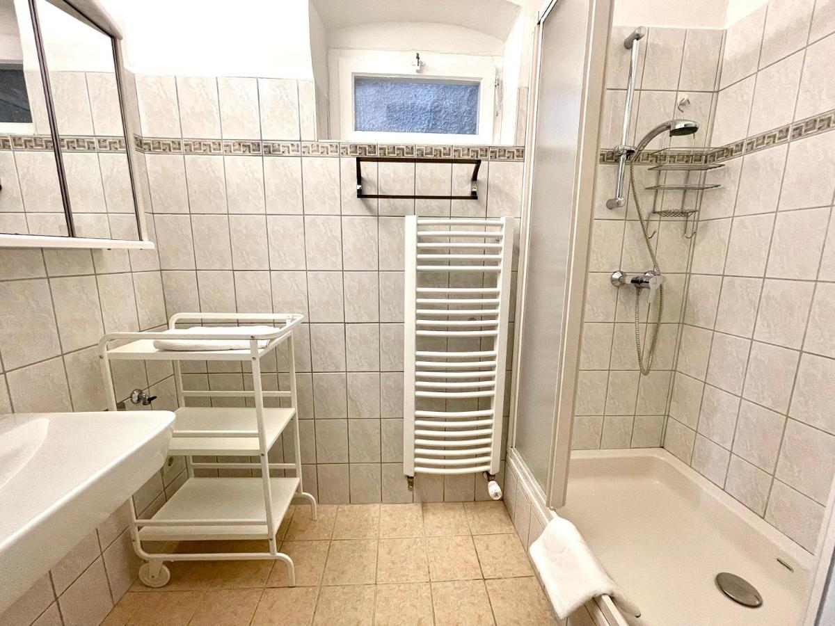 Apartment Zum Schlossberg - Top 1 Self Check-In กราซ ภายนอก รูปภาพ